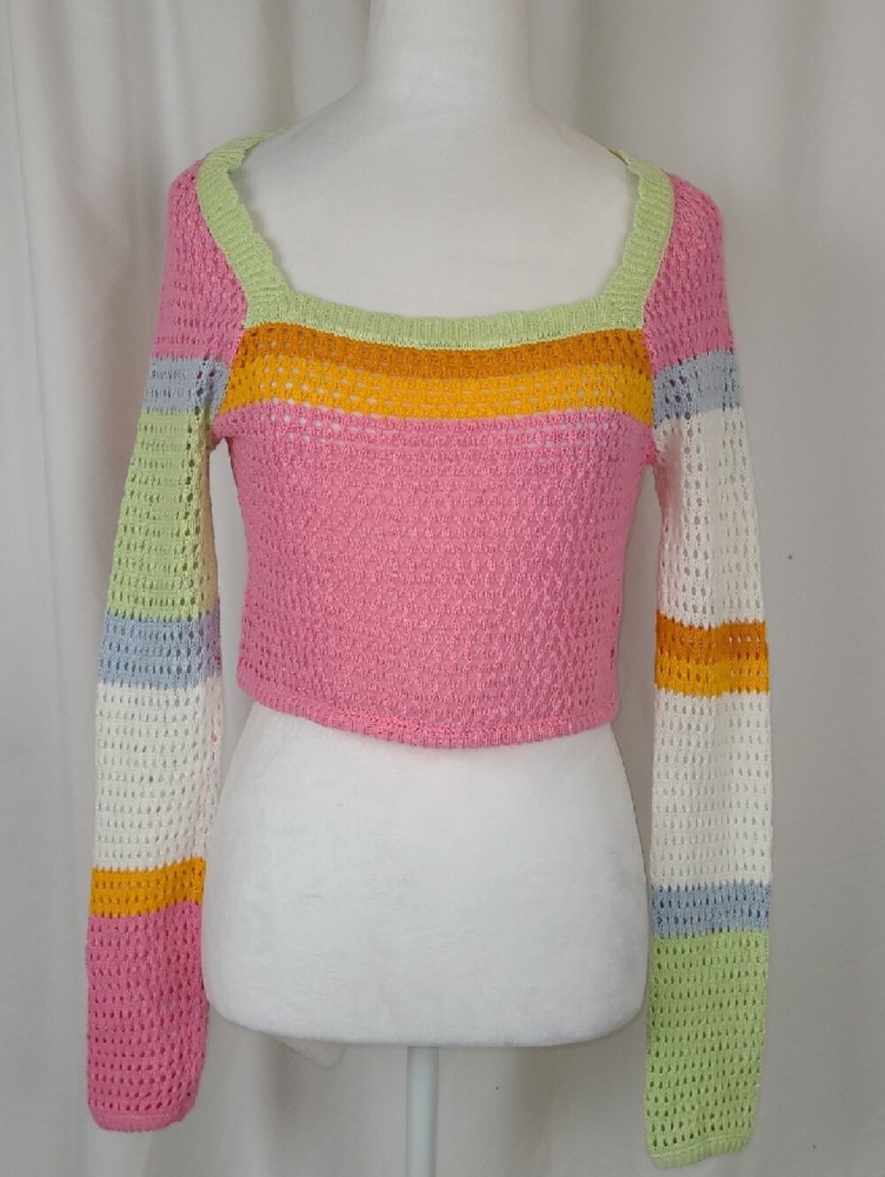 BLUENOTES Pastel Striped Crochet Knit Crop Top Long Sleeve Size S / P .NWT